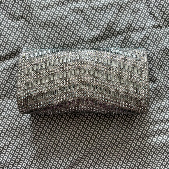 Glamorous Evening Clutch - Picture 2 of 6